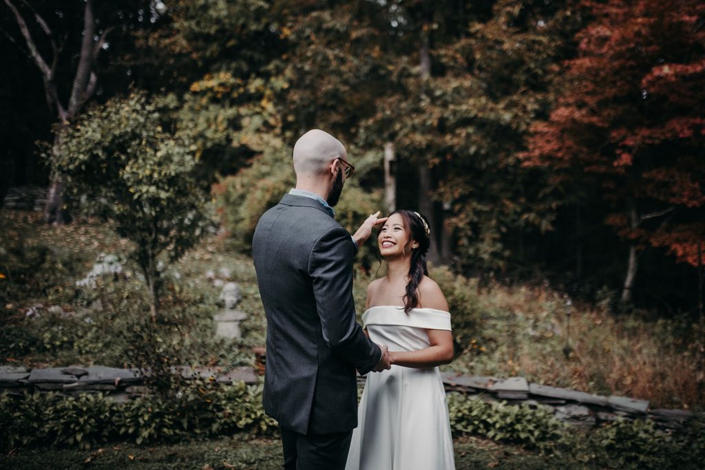 First look at fall wedding in Hudson Valley