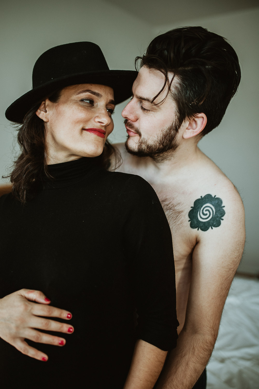 A Maternity Photoshoot At Home in Brooklyn Lucie B. Photography