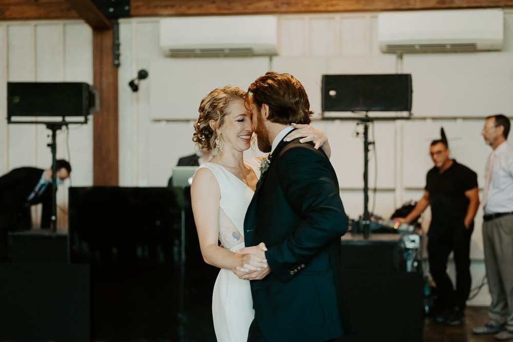 Bride and groom's first dance at red maple vineyard wedding