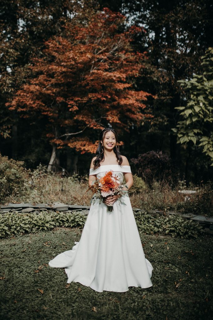 Fall bridal photos in Hudson Valley