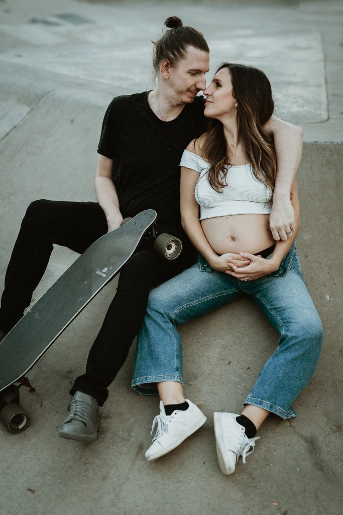 Untraditional maternity shoot at brooklyn skateboard park