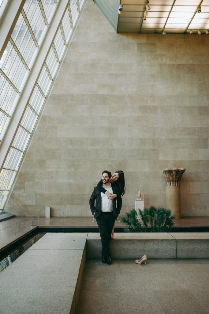 Engagement photoshoot at the met museum in nyc