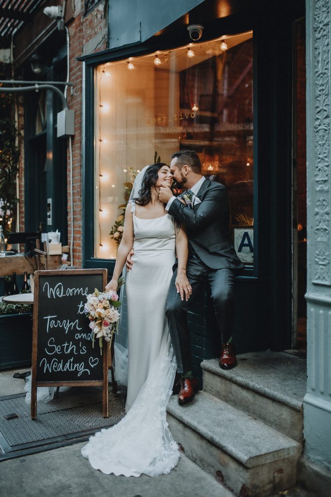 NYC intimate wedding at Palma - by Lucie B. Photo nyc wedding photographer